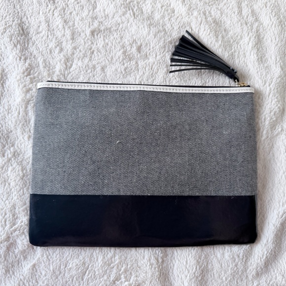 kate spade New York Ash Street Logo Pouch in blazer blue - Picture 8 of 8